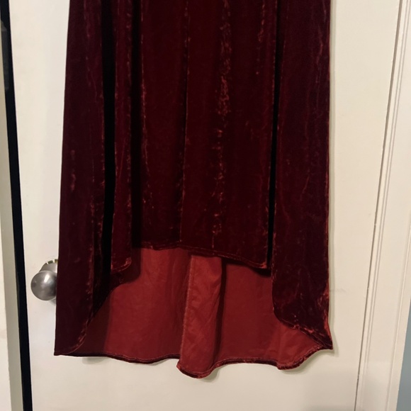 EUC CAbi Crushed Red Velvet Dress size S - Picture 3 of 5